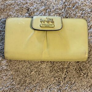 Coach Yellow Leather Wallet with Horse & Carriage Plaque